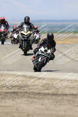 media/May-25-2025-Lets Ride (Sun) [[0ff033e448]]/C Group/1140am (Grapevine)/